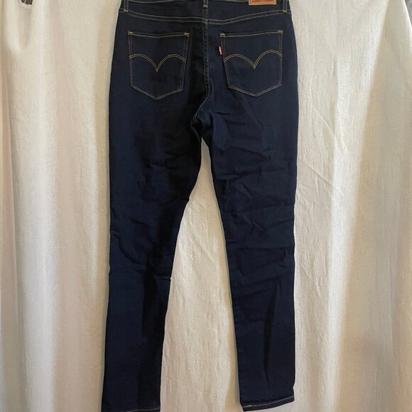 NWOT Levi’s High Rise Skinny Jeans - Picture 4 of 8